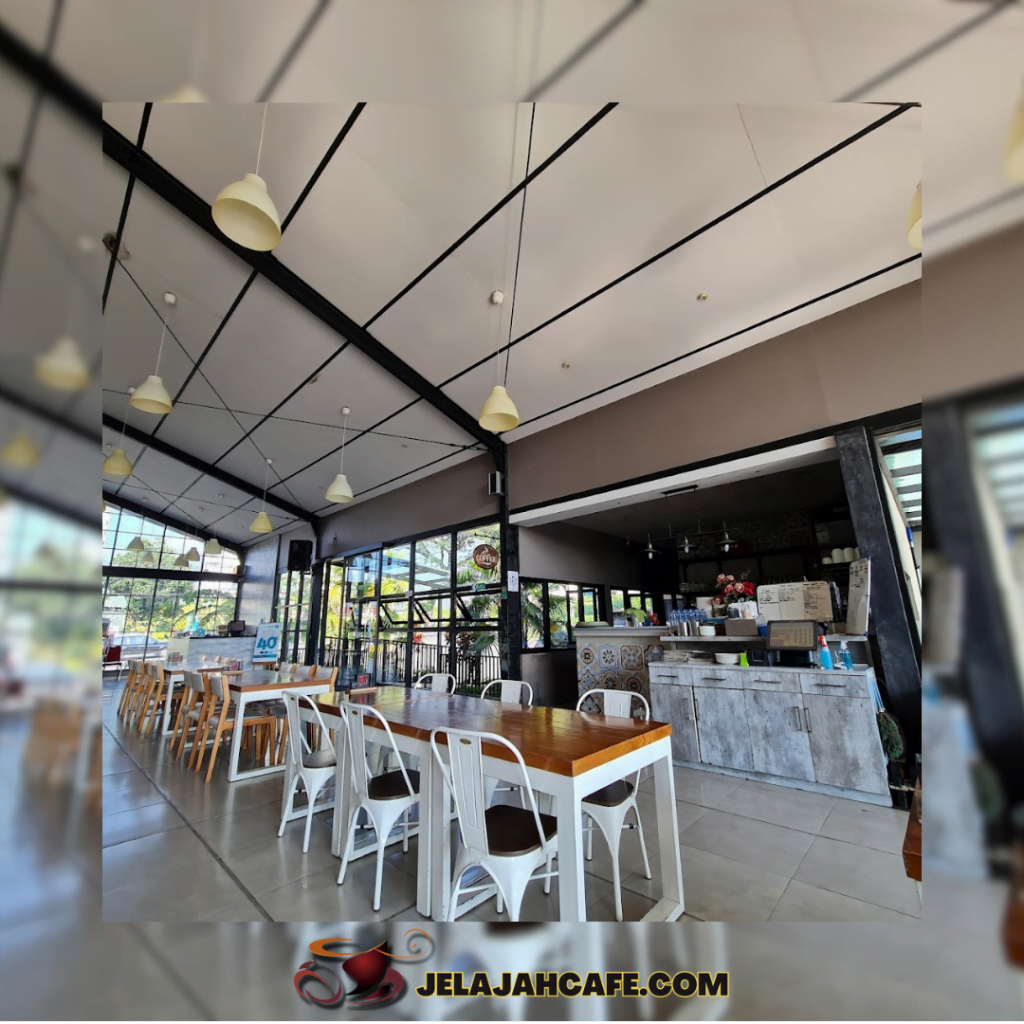 Niki Kopitiam Cafe & Resto