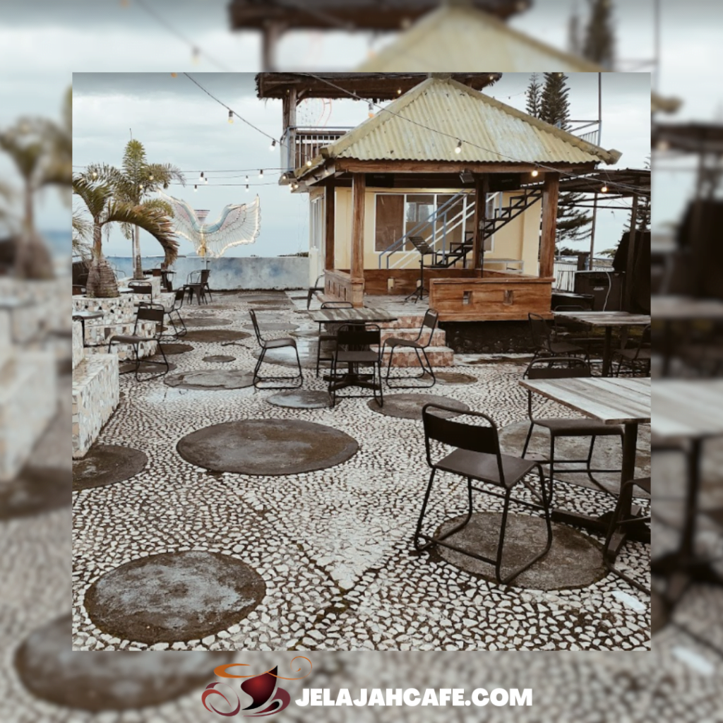 Palm Tree Cafe Batu