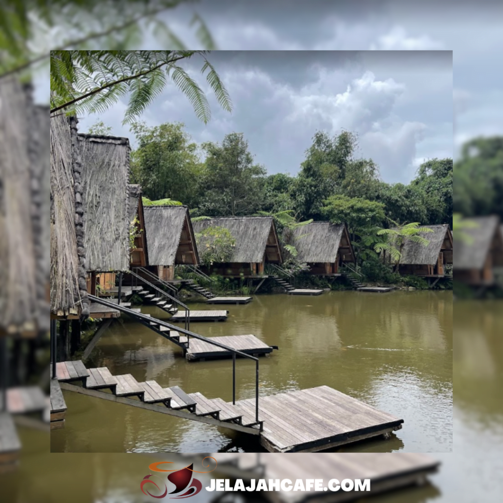 Purbasari Makan Di Tepi Danau