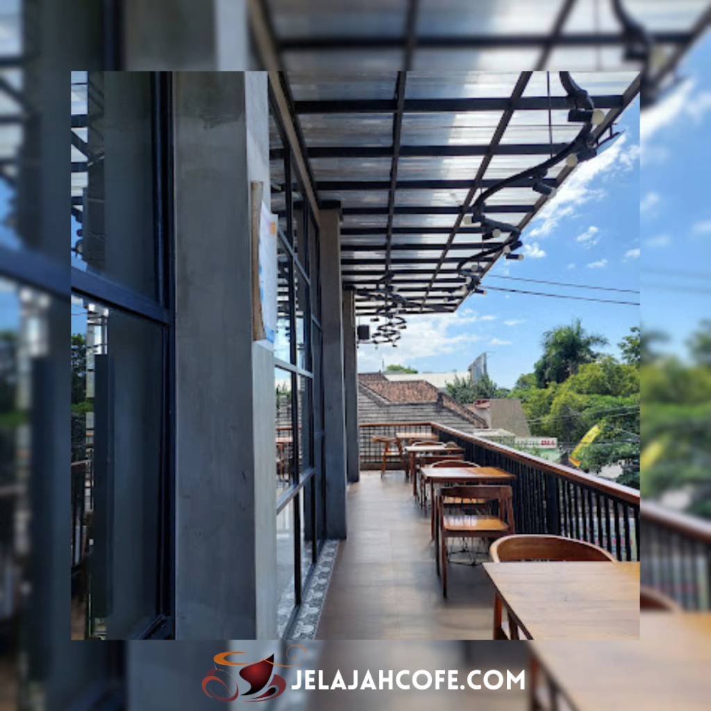 Conato Cafe Bakery 