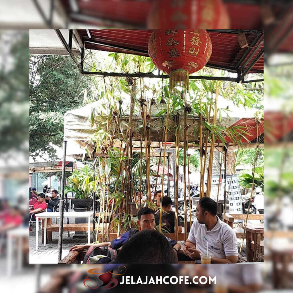 D'Pochi Cafe