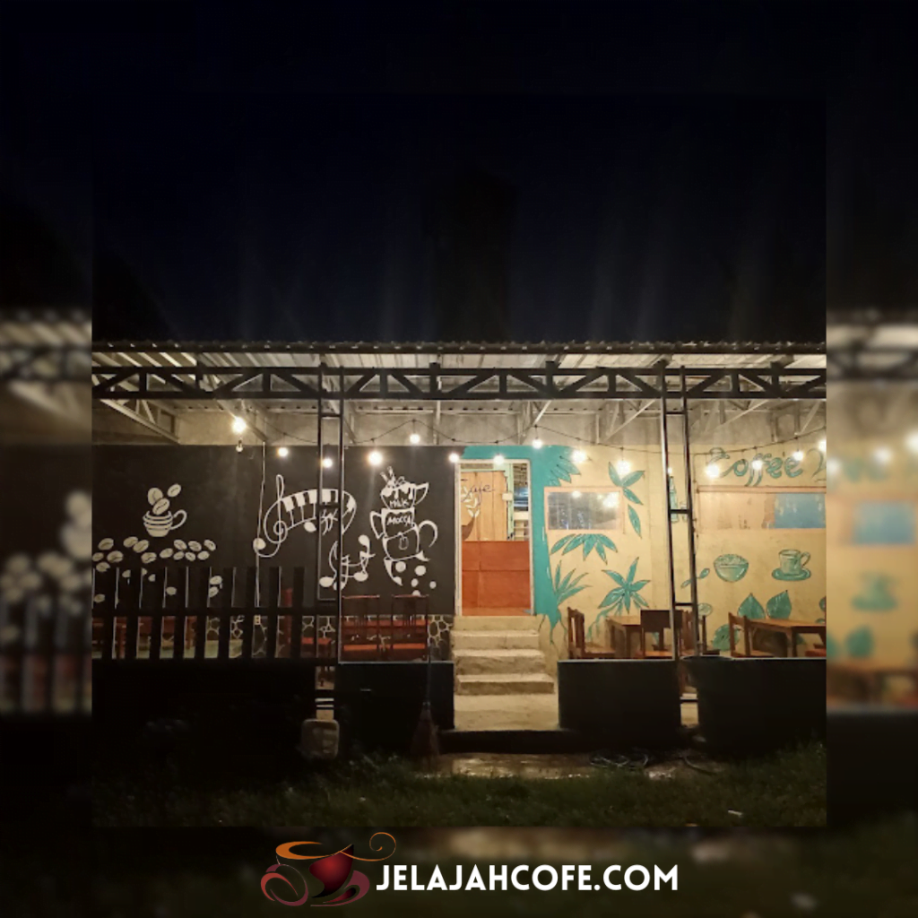  Lavenia Cafe Cangkrukan Seduluran